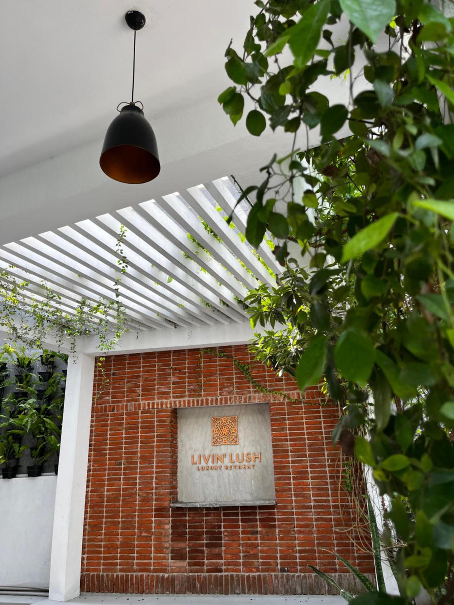 Hotel Livin Lush Luxury Retreat Anuradhapura Exterior foto