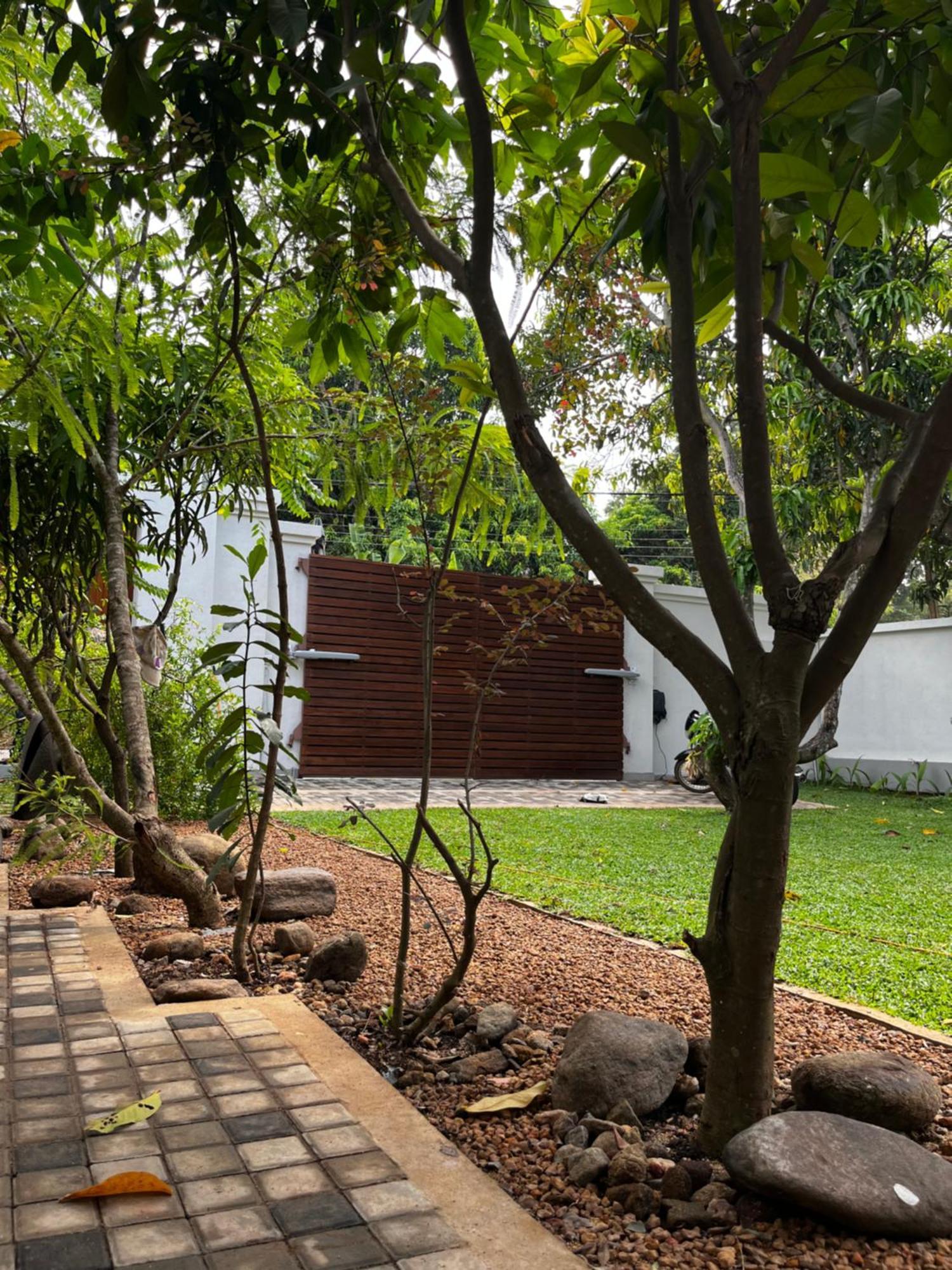 Hotel Livin Lush Luxury Retreat Anuradhapura Exterior foto